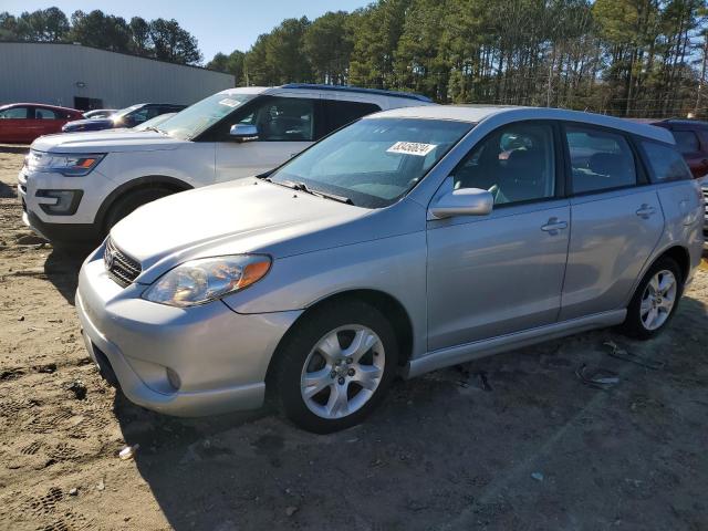 2T1KR32E17C678636 - 2007 TOYOTA COROLLA MA XR SILVER photo 1