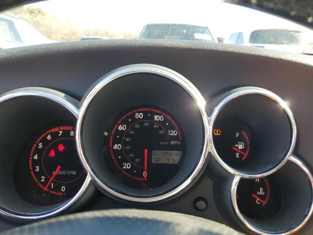 2T1KR32E17C678636 - 2007 TOYOTA COROLLA MA XR SILVER photo 9