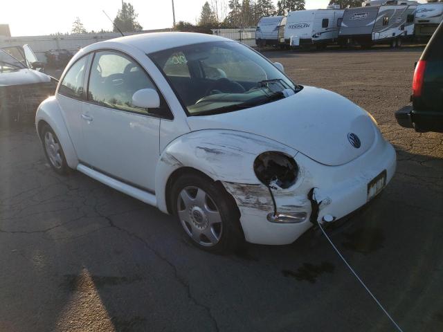 3VWBB61C4WM002335 - 1998 VOLKSWAGEN NEW BEETLE WHITE photo 4