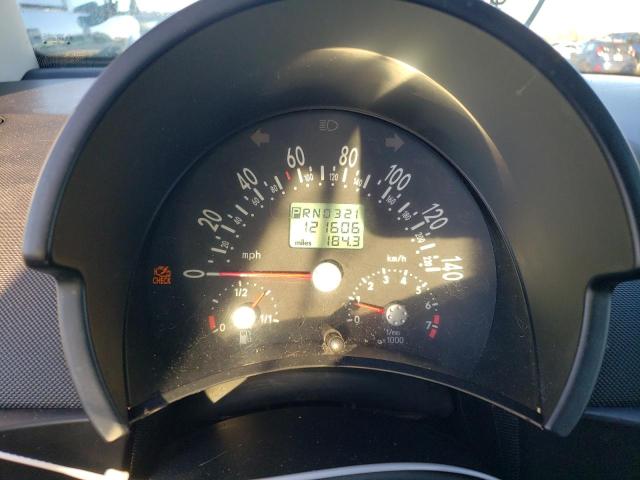 3VWBB61C4WM002335 - 1998 VOLKSWAGEN NEW BEETLE WHITE photo 9