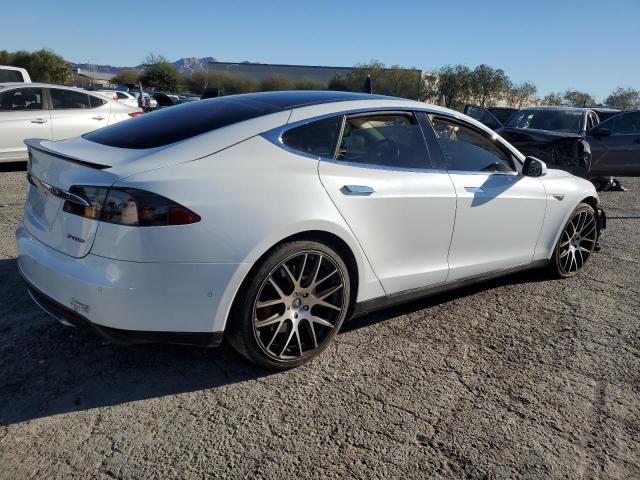 5YJSA1H28EFP68397 - 2014 TESLA MODEL S WHITE photo 3