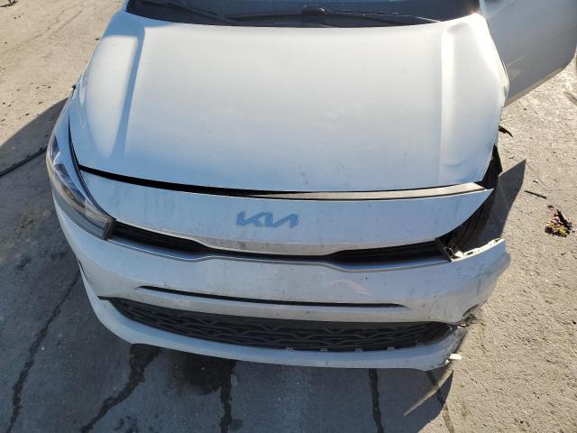 3KPA24AD5PE520378 - 2023 KIA RIO LX WHITE photo 11