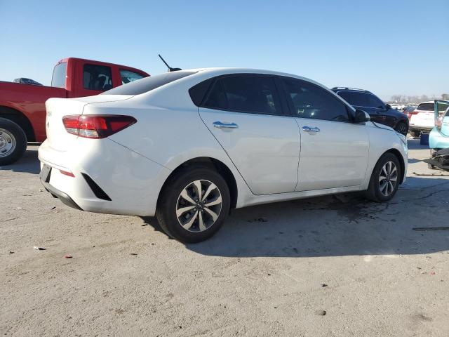 3KPA24AD5PE520378 - 2023 KIA RIO LX WHITE photo 3
