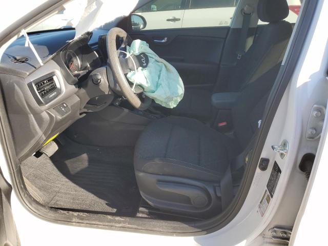 3KPA24AD5PE520378 - 2023 KIA RIO LX WHITE photo 7