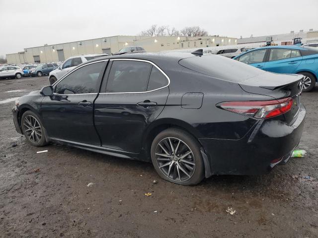 4T1G11AK6PU838050 - 2023 TOYOTA CAMRY SE NIGHT SHADE BLACK photo 2