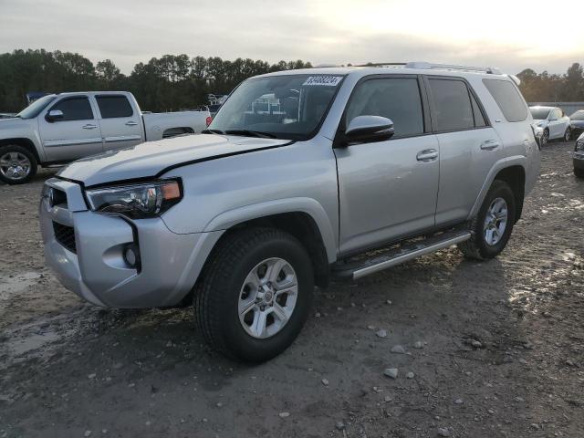 2016 TOYOTA 4RUNNER SR5, 