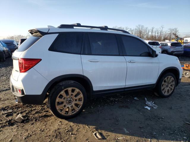 5FNYF8H57PB016515 - 2023 HONDA PASSPORT EXL Белый фото 3