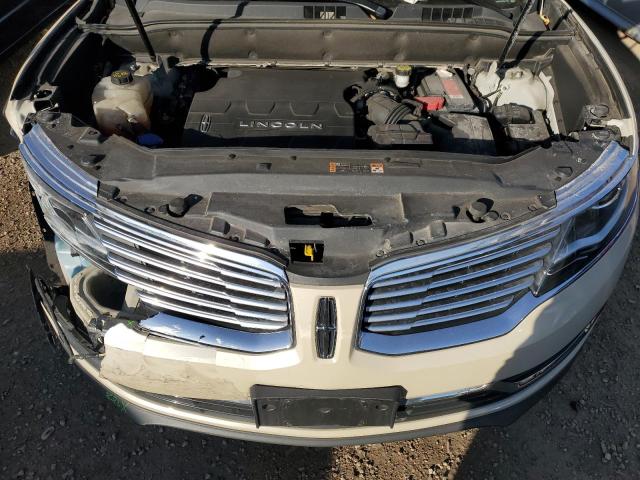 2LMPJ8LR0JBL11531 - 2018 LINCOLN MKX RESERVE Կրեմագույն լուսանկար 11