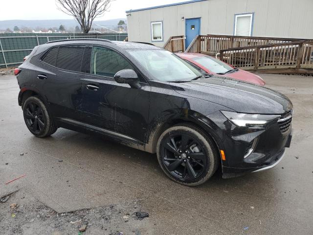 LRBFZNR4XPD057259 - 2023 BUICK ENVISION ESSENCE შავი ფოტო 4