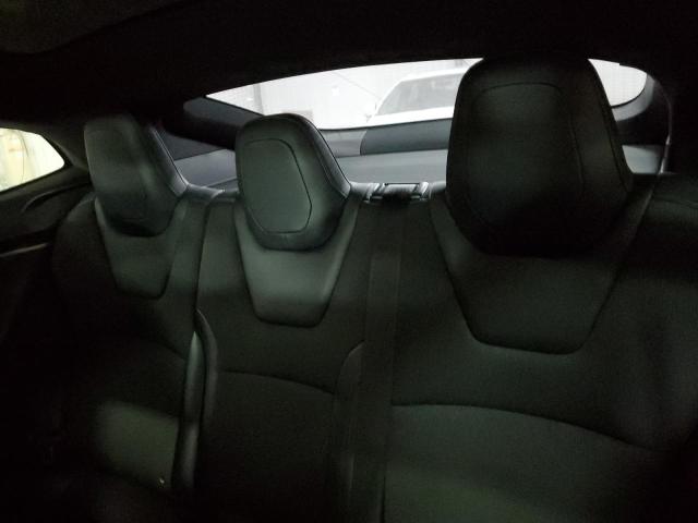 5YJSA1E2XJF266750 - 2018 TESLA MODEL S GRAY photo 10