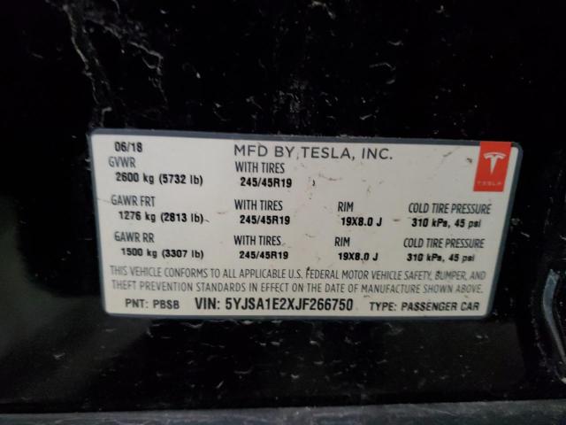 5YJSA1E2XJF266750 - 2018 TESLA MODEL S GRAY photo 12