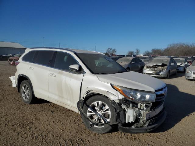 5TDJKRFH9FS162733 - 2015 TOYOTA HIGHLANDER XLE WHITE photo 4