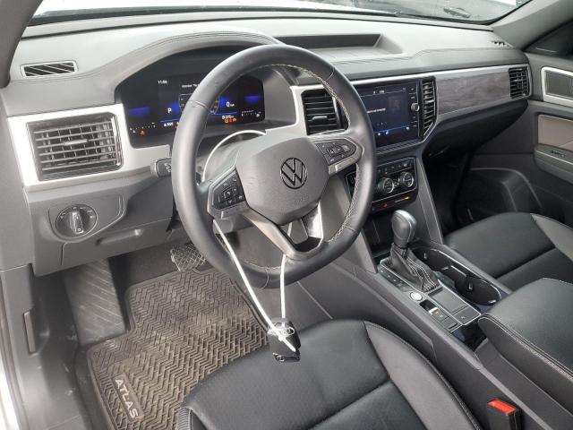1V2WC2CA1NC202593 - 2022 VOLKSWAGEN ATLAS CROS SE SILVER photo 8