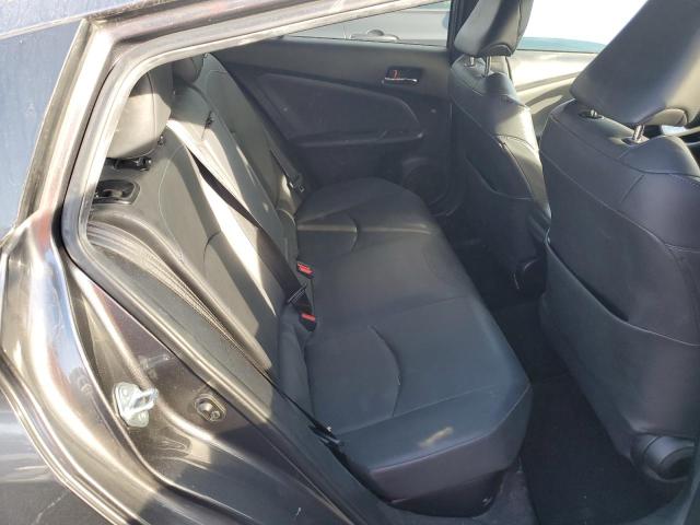 JTDKARFUXG3013075 - 2016 TOYOTA PRIUS GRAY photo 10