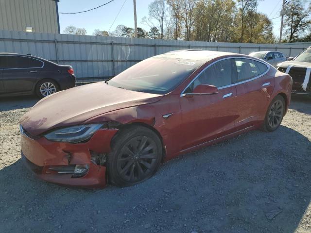 5YJSA1E27JF259609 - 2018 TESLA MODEL S RED photo 1