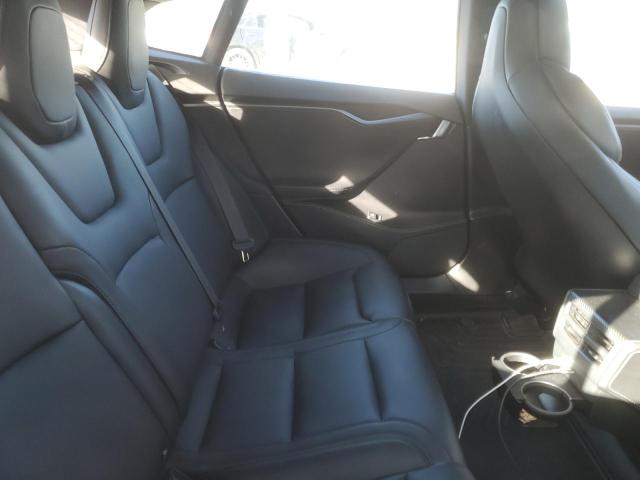 5YJSA1E27JF259609 - 2018 TESLA MODEL S RED photo 10