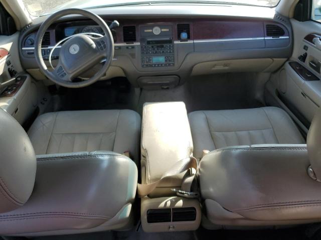 1LNHM81W24Y666076 - 2004 LINCOLN TOWN CAR EXECUTIVE Կանաչ լուսանկար 8