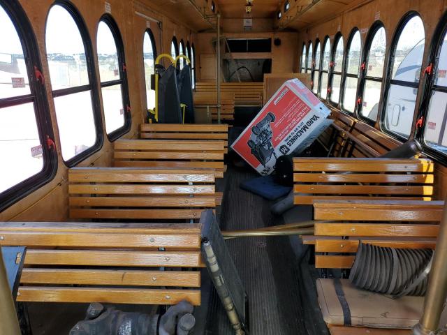 4UZAB0DT3BCAV0099 - 2011 FREIGHTLINER CHASSIS XB წითელი ფოტო 10