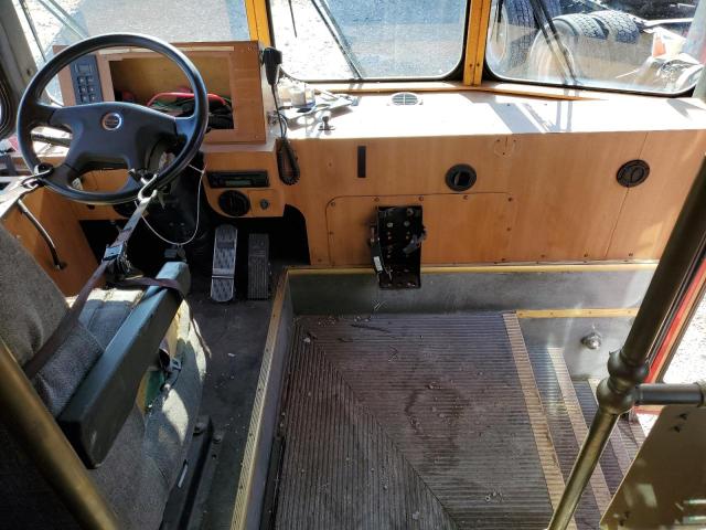 4UZAB0DT3BCAV0099 - 2011 FREIGHTLINER CHASSIS XB წითელი ფოტო 8