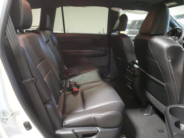 5FNYF8H59RB023744 - 2024 HONDA PASSPORT EXL WHITE photo 11