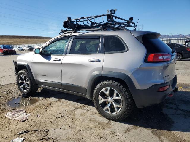 1C4PJMBBXJD572091 - 2018 JEEP CHEROKEE TRAILHAWK ვერცხლისფერი ფოტო 2