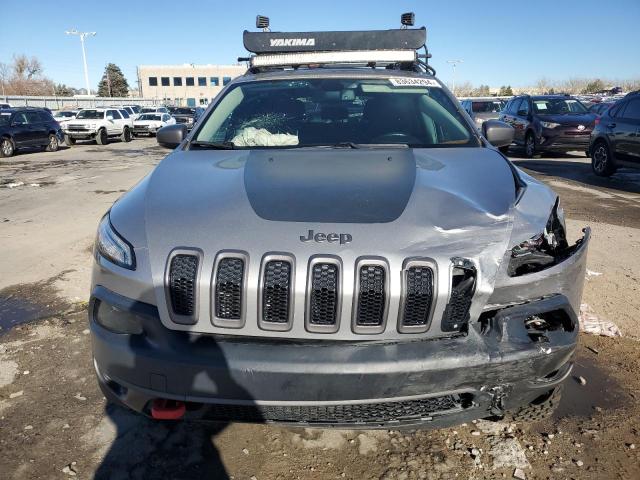 1C4PJMBBXJD572091 - 2018 JEEP CHEROKEE TRAILHAWK ვერცხლისფერი ფოტო 5