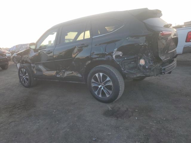 5TDHZRAH2NS140542 - 2022 TOYOTA HIGHLANDER XLE BLACK photo 2