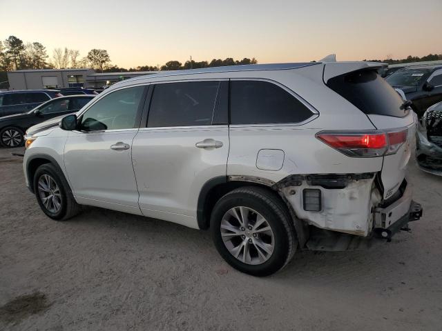 5TDKKRFH4FS057618 - 2015 TOYOTA HIGHLANDER XLE WHITE photo 2