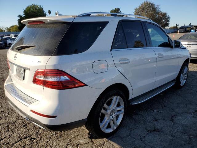4JGDA5HB6FA553106 - 2015 MERCEDES-BENZ ML 350 4MATIC WHITE photo 3