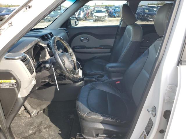 KNDJP3A5XG7277638 - 2016 KIA SOUL + WHITE photo 7