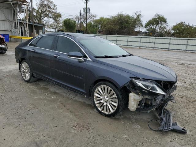 3LN6L2G94DR828300 - 2013 LINCOLN MKZ BLUE photo 4