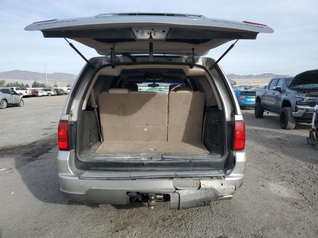 5LMFU27R73LJ14300 - 2003 LINCOLN NAVIGATOR 银色 照片 6