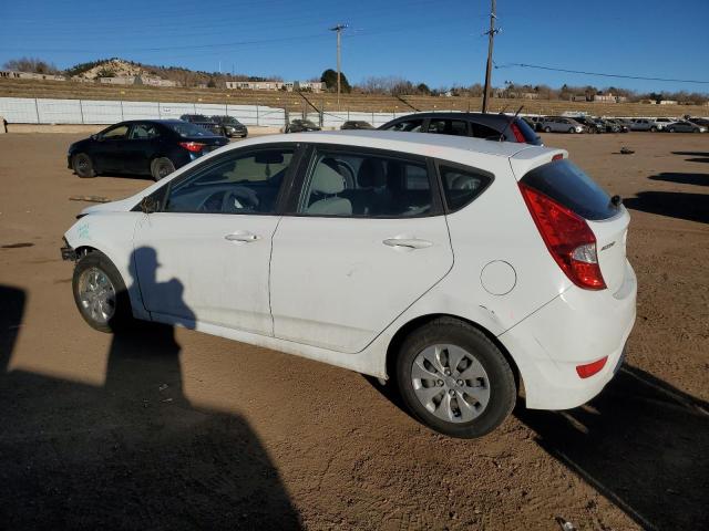 KMHCT5AE6HU307586 - 2017 HYUNDAI ACCENT SE WHITE photo 2