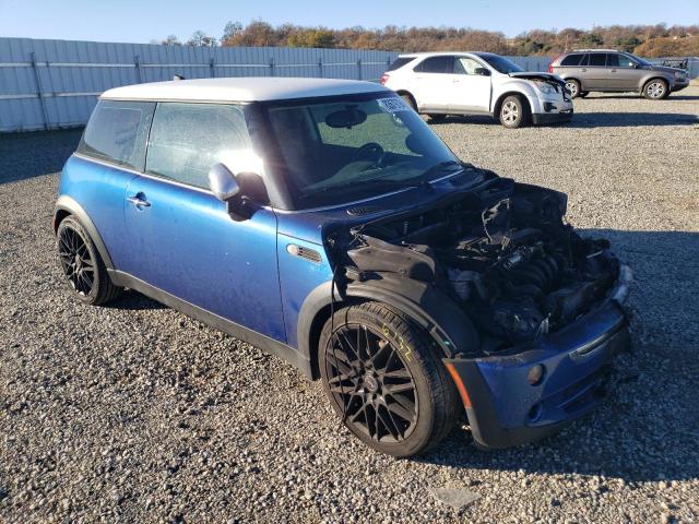 WMWRC33586TK64577 - 2006 MINI COOPER BLUE photo 4