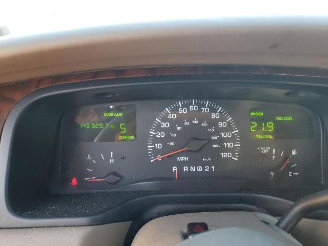 1LNHM81W31Y676174 - 2001 LINCOLN TOWN CAR EXECUTIVE Beige Foto 9