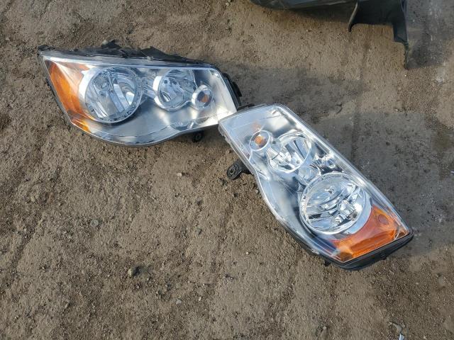 2C4RC1CG8FR728208 - 2015 CHRYSLER TOWN & COU TOURING L GRAY photo 13