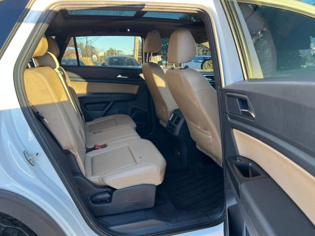 1V25C2CA3LC201910 - 2020 VOLKSWAGEN ATLAS CROS SE WHITE photo 6