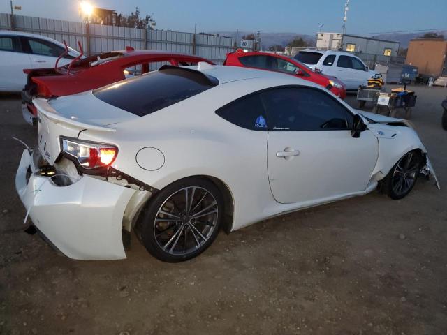 JF1ZNAA11G9705830 - 2016 TOYOTA SCION FR-S WHITE photo 3