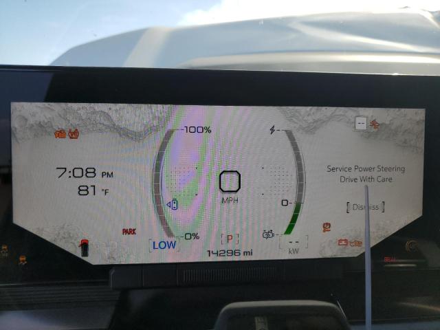 1GT40FDA5NU100859 - 2022 GMC HUMMER PIC EDITION 1 WHITE photo 9