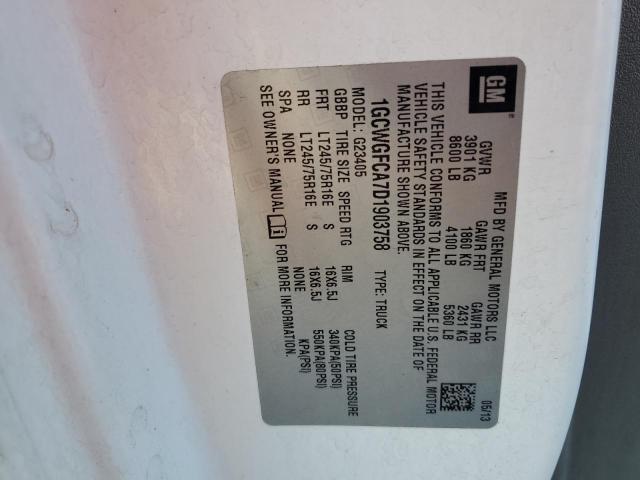 1GCWGFCA7D1903758 - 2013 CHEVROLET EXPRESS G2 WHITE photo 13