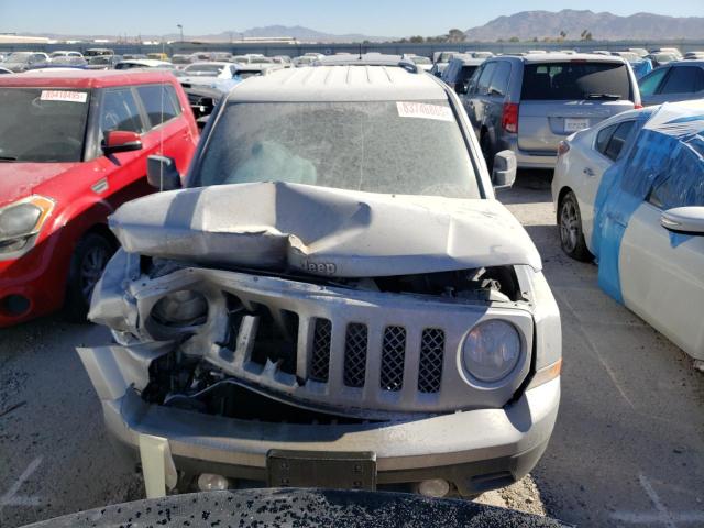 1C4NJRBB2GD797859 - 2016 JEEP PATRIOT SPORT SILVER photo 5