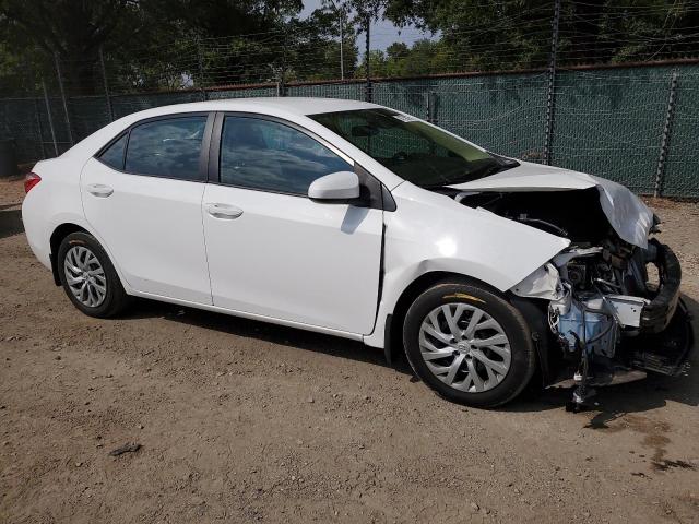 2T1BURHE8JC010171 - 2018 TOYOTA COROLLA L თეთრი ფოტო 4