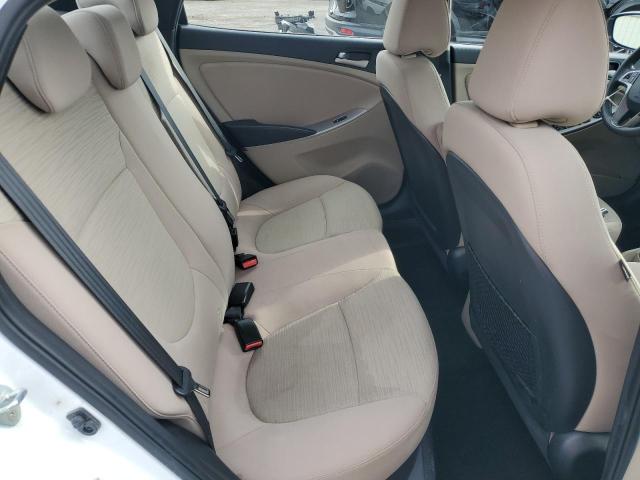 KMHCT4AE5HU317472 - 2017 HYUNDAI ACCENT SE WHITE photo 10