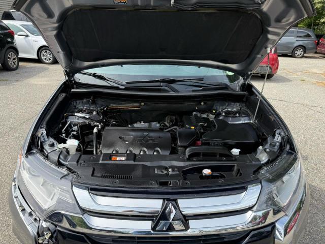 JA4AZ3A31JZ056721 - 2018 MITSUBISHI OUTLANDER SE ნაცრისფერი ფოტო 11