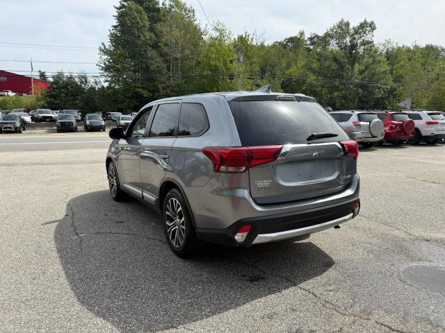 JA4AZ3A31JZ056721 - 2018 MITSUBISHI OUTLANDER SE ნაცრისფერი ფოტო 3