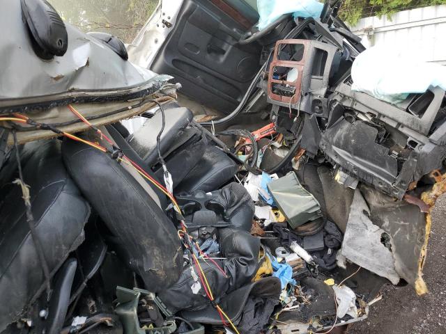 1D7KU28693J558936 - 2003 DODGE RAM 2500 ST 银色 照片 8