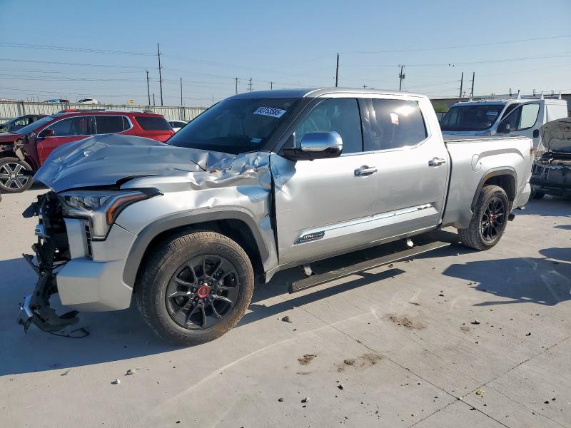 2022 TOYOTA TUNDRA CREWMAX PLATINUM, 