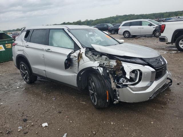 JA4J4TA86NZ045620 - 2022 MITSUBISHI OUTLANDER ES SILVER photo 4