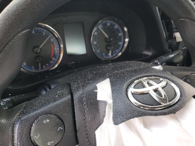 2T1BURHE4HC945651 - 2017 TOYOTA COROLLA L Schwarz Foto 9