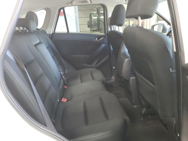 JM3KE4CY2G0611829 - 2016 MAZDA CX-5 TOURING WHITE photo 11